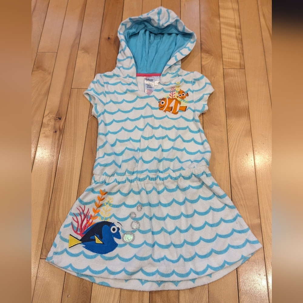 3/15$ Blue and White Hooded Romper with Fish Design